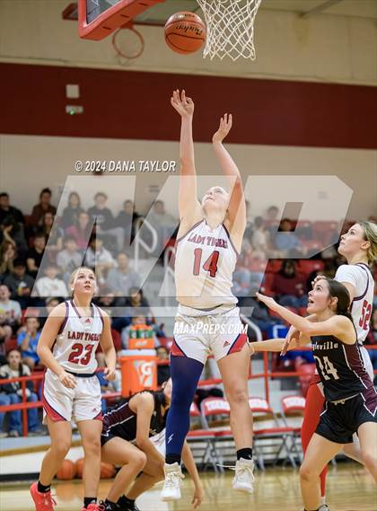 Thumbnail 2 in Hico vs Lingleville (Hico Tournament) photogallery.