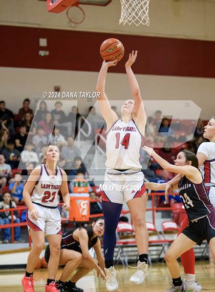 Thumbnail 1 in Hico vs Lingleville (Hico Tournament) photogallery.