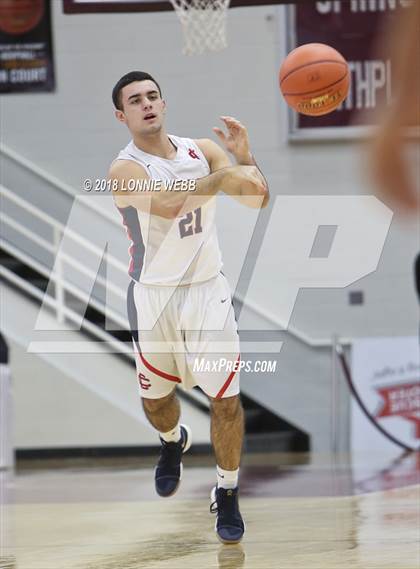 Thumbnail 2 in Long Island Lutheran vs. Central Catholic (Spalding Hoophall Classic) photogallery.