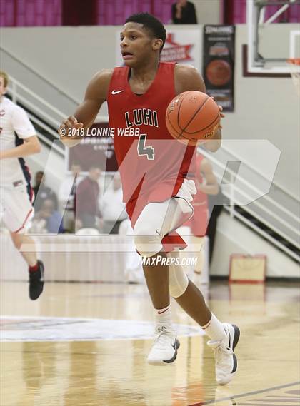 Thumbnail 1 in Long Island Lutheran vs. Central Catholic (Spalding Hoophall Classic) photogallery.