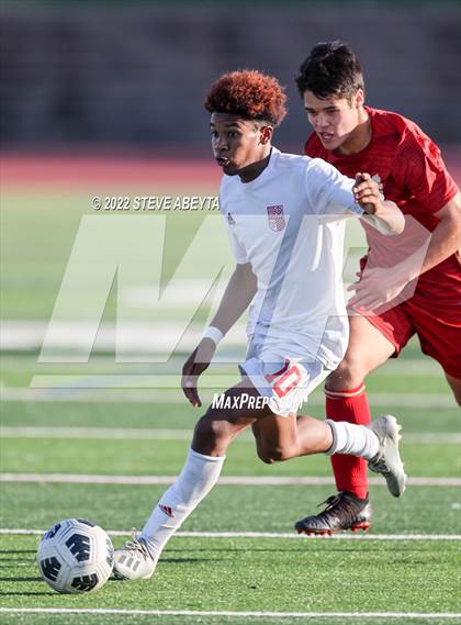 Thumbnail 1 in Regis Jesuit @ Chaparral photogallery.