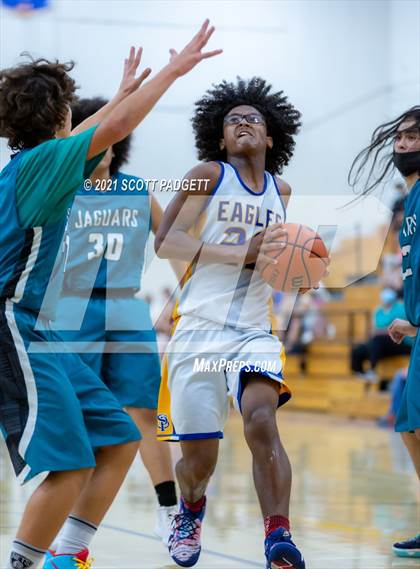 Thumbnail 1 in San Pasqual vs Valley Center photogallery.