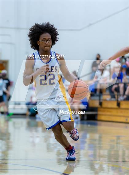 Thumbnail 3 in San Pasqual vs Valley Center photogallery.