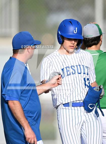 Thumbnail 3 in Newman vs Jesuit (WGNO Classic) photogallery.