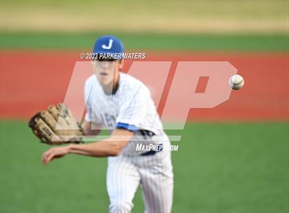 Thumbnail 2 in Newman vs Jesuit (WGNO Classic) photogallery.