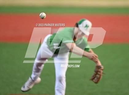 Thumbnail 2 in Newman vs Jesuit (WGNO Classic) photogallery.