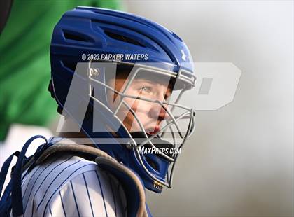 Thumbnail 1 in Newman vs Jesuit (WGNO Classic) photogallery.