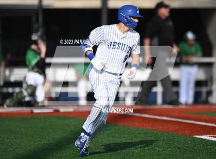 Thumbnail 2 in Newman vs Jesuit (WGNO Classic) photogallery.
