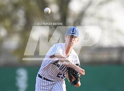 Thumbnail 3 in Newman vs Jesuit (WGNO Classic) photogallery.