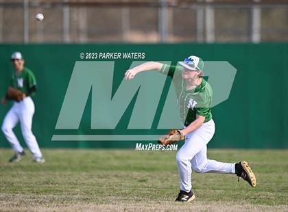 Thumbnail 3 in Newman vs Jesuit (WGNO Classic) photogallery.