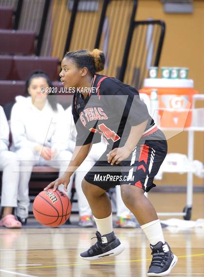 Thumbnail 3 in Las Vegas vs Faith Lutheran (NIAA 4A Mountain Region Quarterfinal) photogallery.