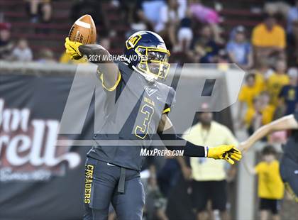 Thumbnail 3 in St. Xavier vs. Archbishop Moeller @ Nippert Stadium photogallery.