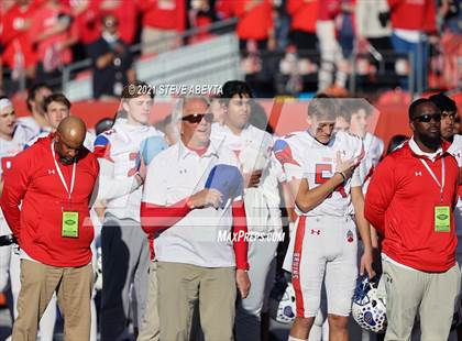 Thumbnail 1 in Valor Christian vs Cherry Creek (CHSAA 5A Final) photogallery.