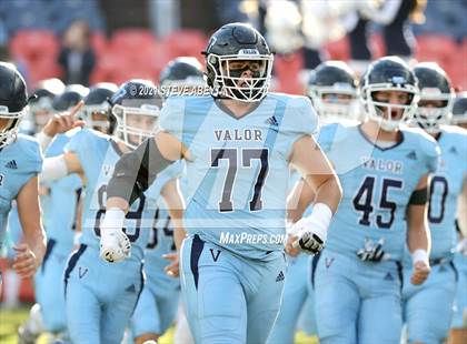 Thumbnail 2 in Valor Christian vs Cherry Creek (CHSAA 5A Final) photogallery.