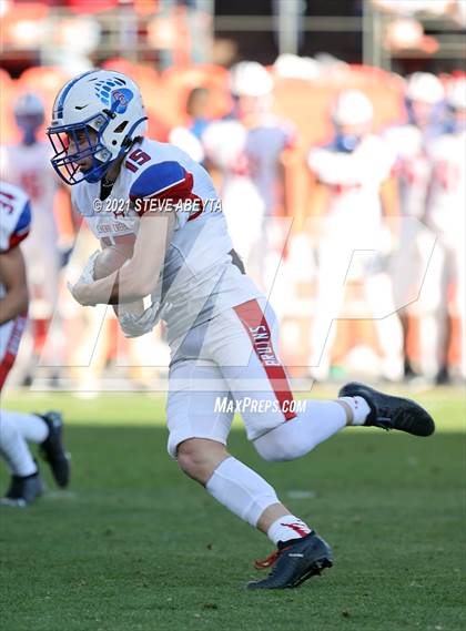 Thumbnail 1 in Valor Christian vs Cherry Creek (CHSAA 5A Final) photogallery.