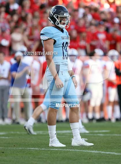 Thumbnail 3 in Valor Christian vs Cherry Creek (CHSAA 5A Final) photogallery.