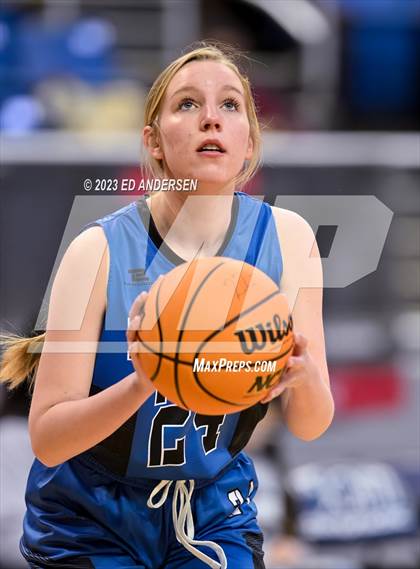 Thumbnail 2 in Pyramid Lake vs. Pahranagat Valley (NIAA 1A State Semifinals) photogallery.
