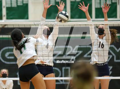 Thumbnail 3 in Vista del Lago @ Granite Bay (CIF SJS 2nd Round Playoff) photogallery.