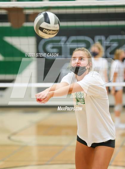 Thumbnail 3 in Vista del Lago @ Granite Bay (CIF SJS 2nd Round Playoff) photogallery.