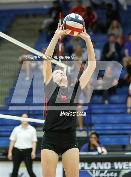 Thumbnail 1 in Marcus @ Plano West photogallery.