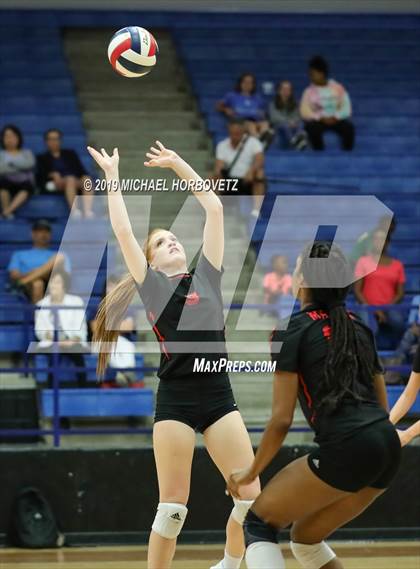 Thumbnail 1 in Marcus @ Plano West photogallery.