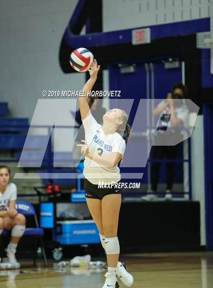 Thumbnail 3 in Marcus @ Plano West photogallery.