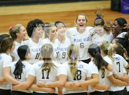 Thumbnail 3 in Marcus @ Plano West photogallery.
