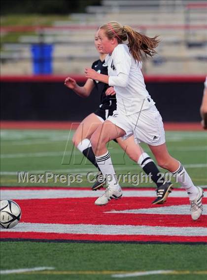 Thumbnail 3 in St. Francis @ Gunn (CIF CCS Playoffs) photogallery.