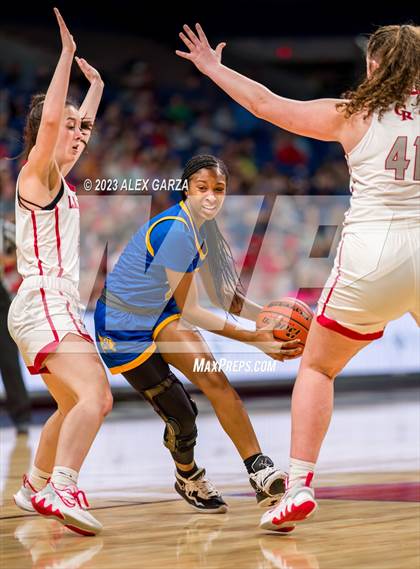 Thumbnail 3 in Glen Rose vs La Vega (UIL 4A Basketball Semifinal) photogallery.