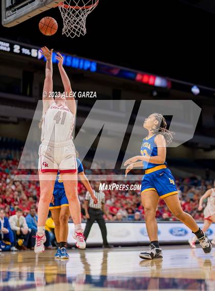 Thumbnail 3 in Glen Rose vs La Vega (UIL 4A Basketball Semifinal) photogallery.