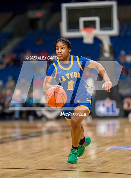 Thumbnail 1 in Glen Rose vs La Vega (UIL 4A Basketball Semifinal) photogallery.