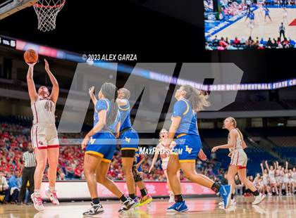Thumbnail 3 in Glen Rose vs La Vega (UIL 4A Basketball Semifinal) photogallery.