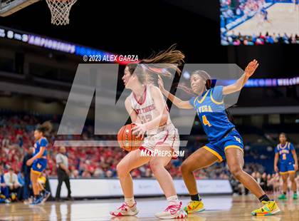 Thumbnail 1 in Glen Rose vs La Vega (UIL 4A Basketball Semifinal) photogallery.