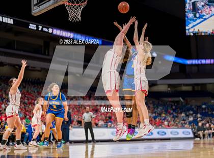 Thumbnail 2 in Glen Rose vs La Vega (UIL 4A Basketball Semifinal) photogallery.