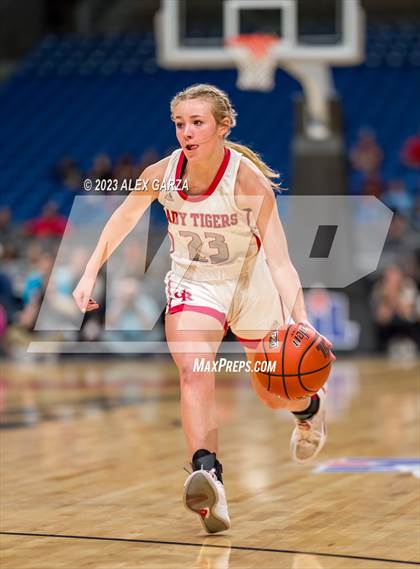 Thumbnail 2 in Glen Rose vs La Vega (UIL 4A Basketball Semifinal) photogallery.