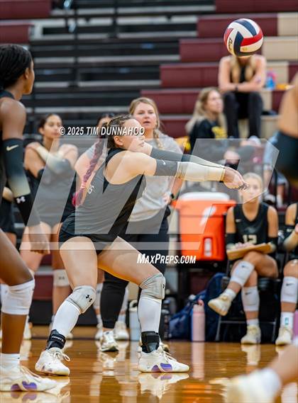Thumbnail 2 in Highland Park vs Plano East (Volleypalooza Gold Division Semifinal Consolation) photogallery.