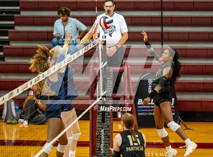 Thumbnail 3 in Highland Park vs Plano East (Volleypalooza Gold Division Semifinal Consolation) photogallery.