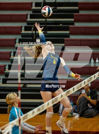 Thumbnail 1 in Highland Park vs Plano East (Volleypalooza Gold Division Semifinal Consolation) photogallery.