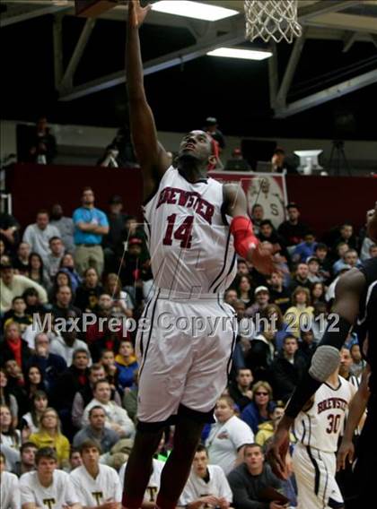 Thumbnail 2 in Brewster Academy vs. Tilton School (Spalding Hoophall Classic) photogallery.