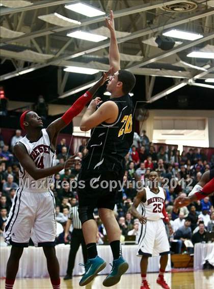 Thumbnail 2 in Brewster Academy vs. Tilton School (Spalding Hoophall Classic) photogallery.