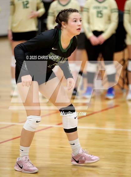 Thumbnail 2 in Show Low vs Morenci (Florence Invitational) photogallery.