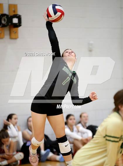 Thumbnail 3 in Show Low vs Morenci (Florence Invitational) photogallery.