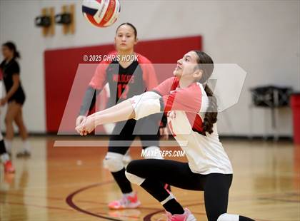 Thumbnail 2 in Show Low vs Morenci (Florence Invitational) photogallery.