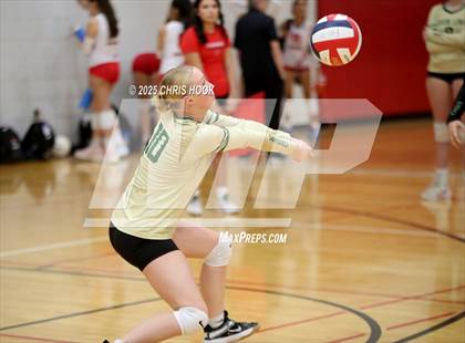 Thumbnail 3 in Show Low vs Morenci (Florence Invitational) photogallery.