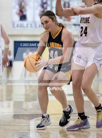 Thumbnail 2 in Bonneville @ Skyline (UHSAA 5A First Round) photogallery.