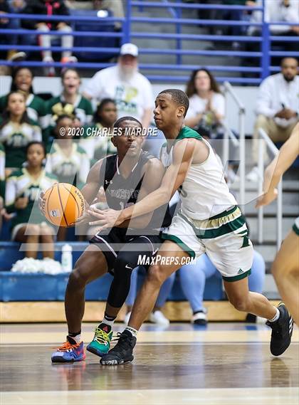 Thumbnail 1 in Pinecrest vs. Lumberton (NCHSAA 4A Regional Championship) photogallery.