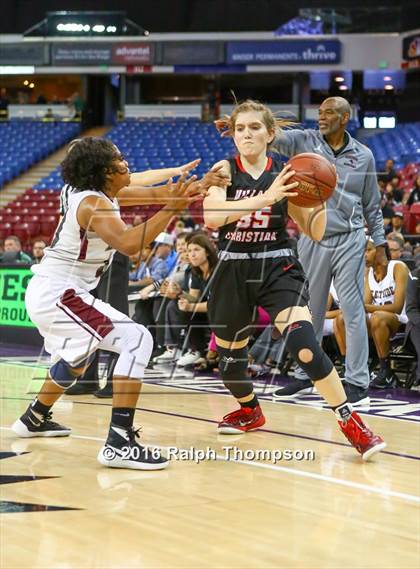Thumbnail 2 in Eastside College Prep vs. Village Christian (CIF State D5 Final) photogallery.