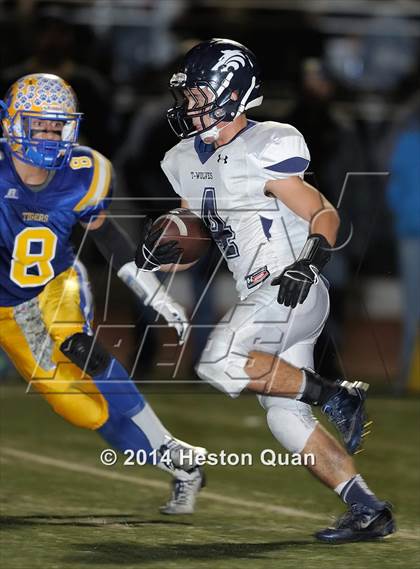 Thumbnail 1 in Northwood @ Valencia (CIF-SS Southwest Division Playoffs) photogallery.