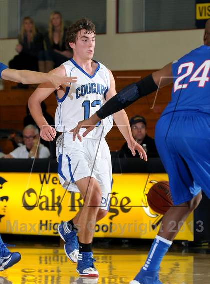 Thumbnail 2 in Folsom vs. El Dorado (Trojan Toss-Up) photogallery.