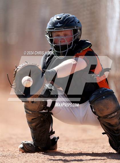 Thumbnail 2 in Empire vs Williams  (Lancer Baseball Classic) photogallery.